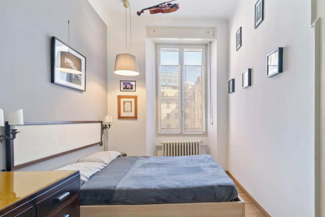 ミラノAltido Warm Flat For 3 In Isola, 10 Min To Centreアパートメント エクステリア 写真